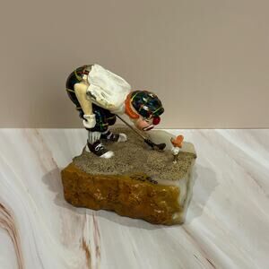 Signed Ron Lee Handcrafted Clown Golfer Figurine with Onyx Base